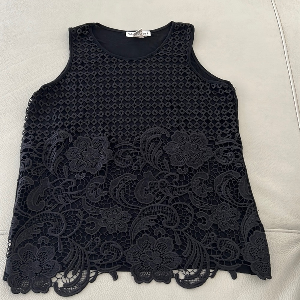 Studio West Apparel Black Floral Lace Sleeveless Top